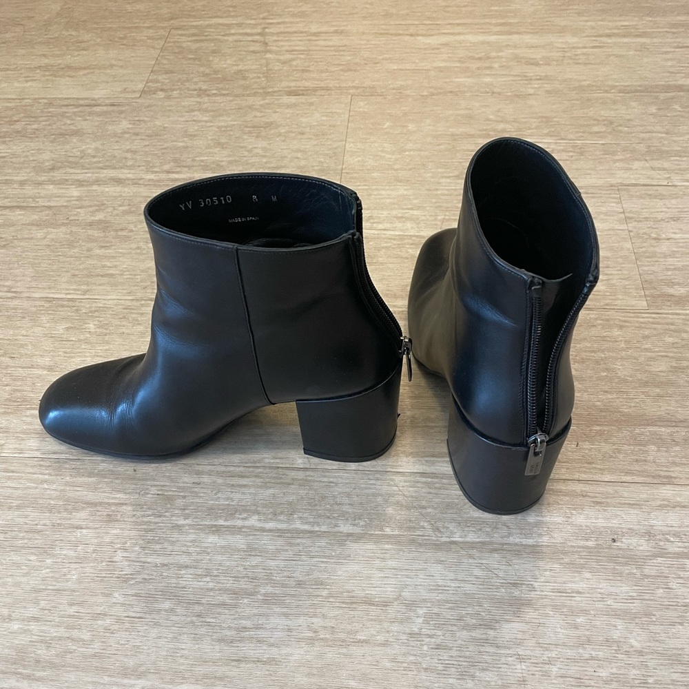 Stuart Weitzman Block Heel Leather Bootie - image 2